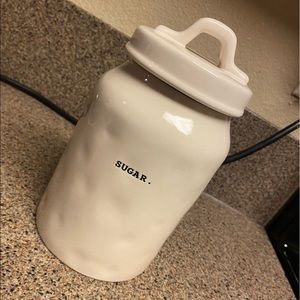 Rae Dunn sugar container